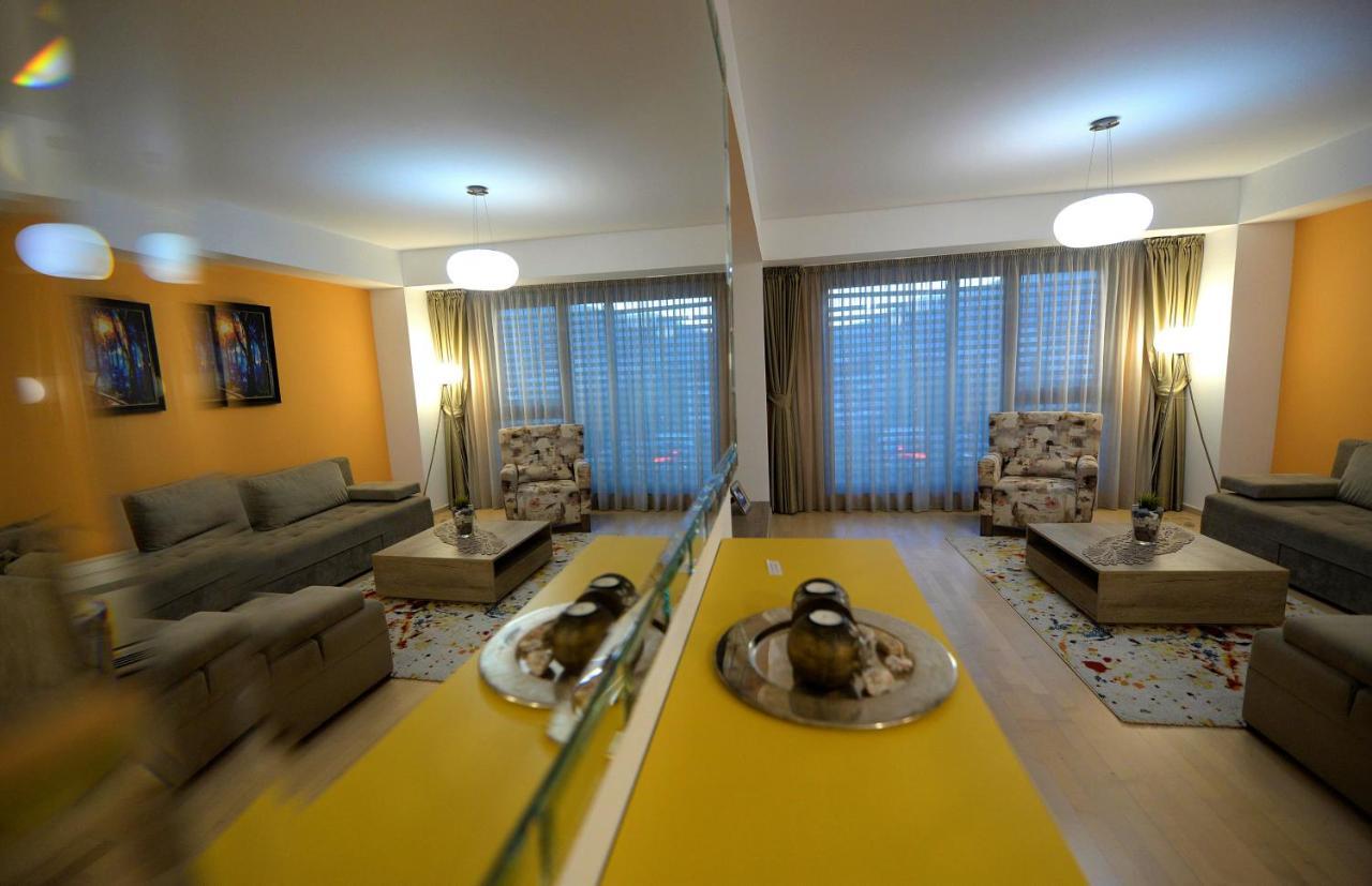 Appartement Diva Capitol Luxury à Skopje Extérieur photo