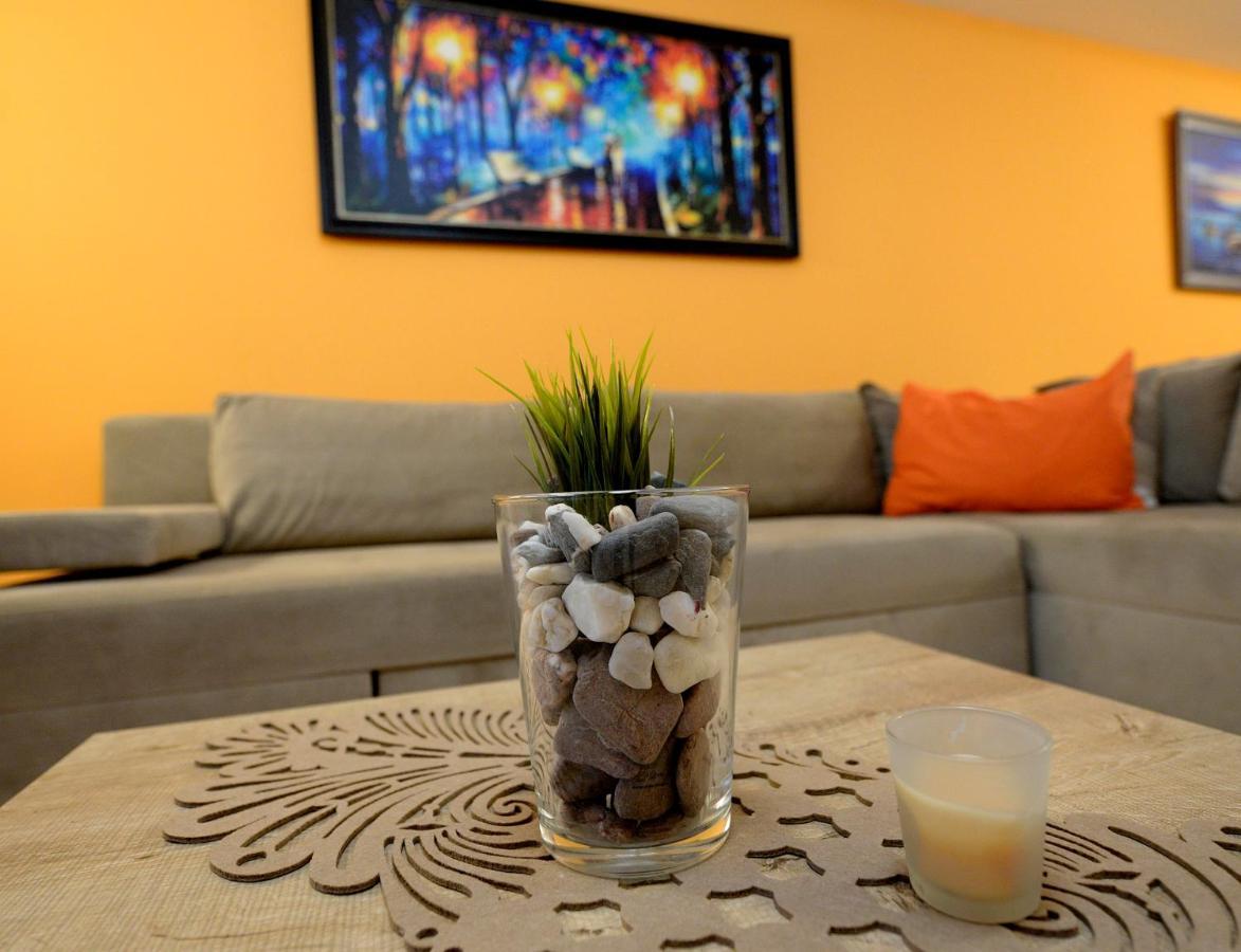 Appartement Diva Capitol Luxury à Skopje Extérieur photo